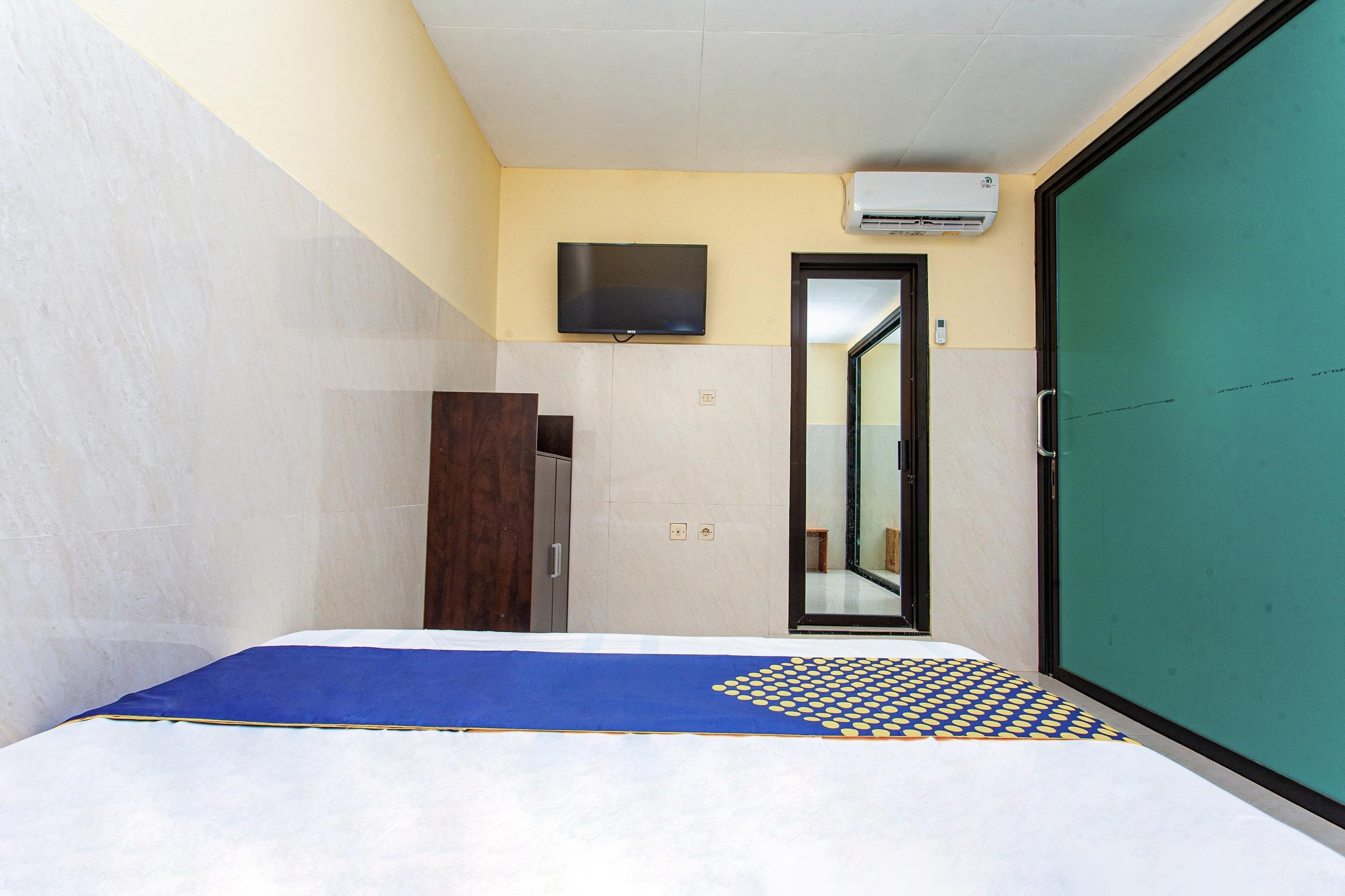SPOT ON 2815 Hotel Damai Cilacap Exterior foto