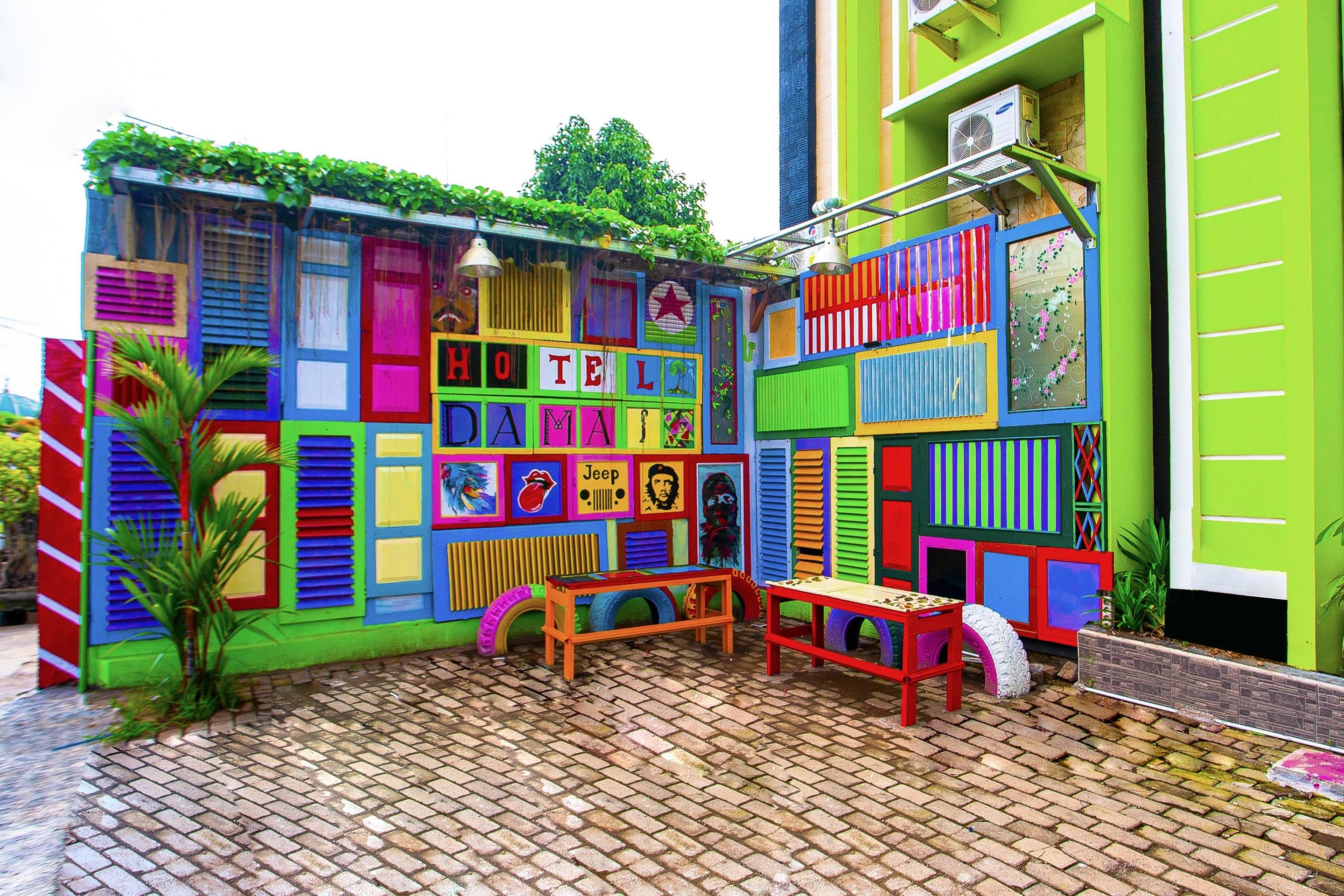 SPOT ON 2815 Hotel Damai Cilacap Exterior foto
