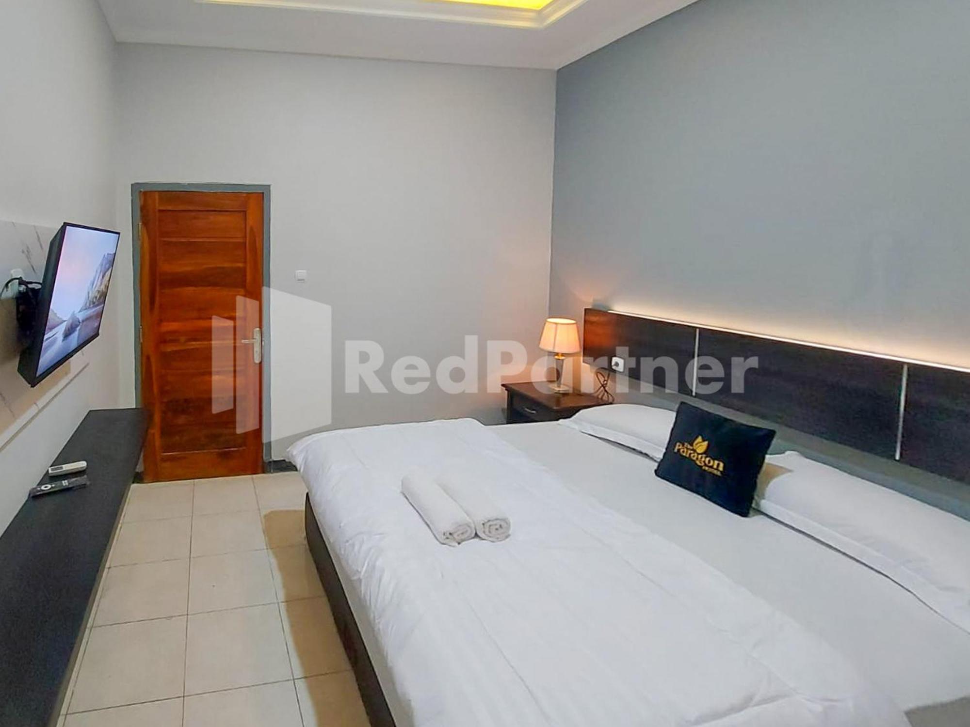 SPOT ON 2815 Hotel Damai Cilacap Exterior foto